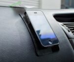 image_sticky-dashboard-grippy-pad-mat-for-iphone-3-3gs-4-4s-5-5s-5c-mobile-phone13