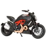 t-cars-motor-ducati-diavelcarbon07