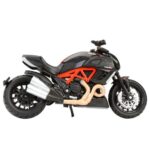 t-cars-motor-ducati-diavelcarbon07