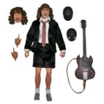 t-fig-neca-angusyoung20