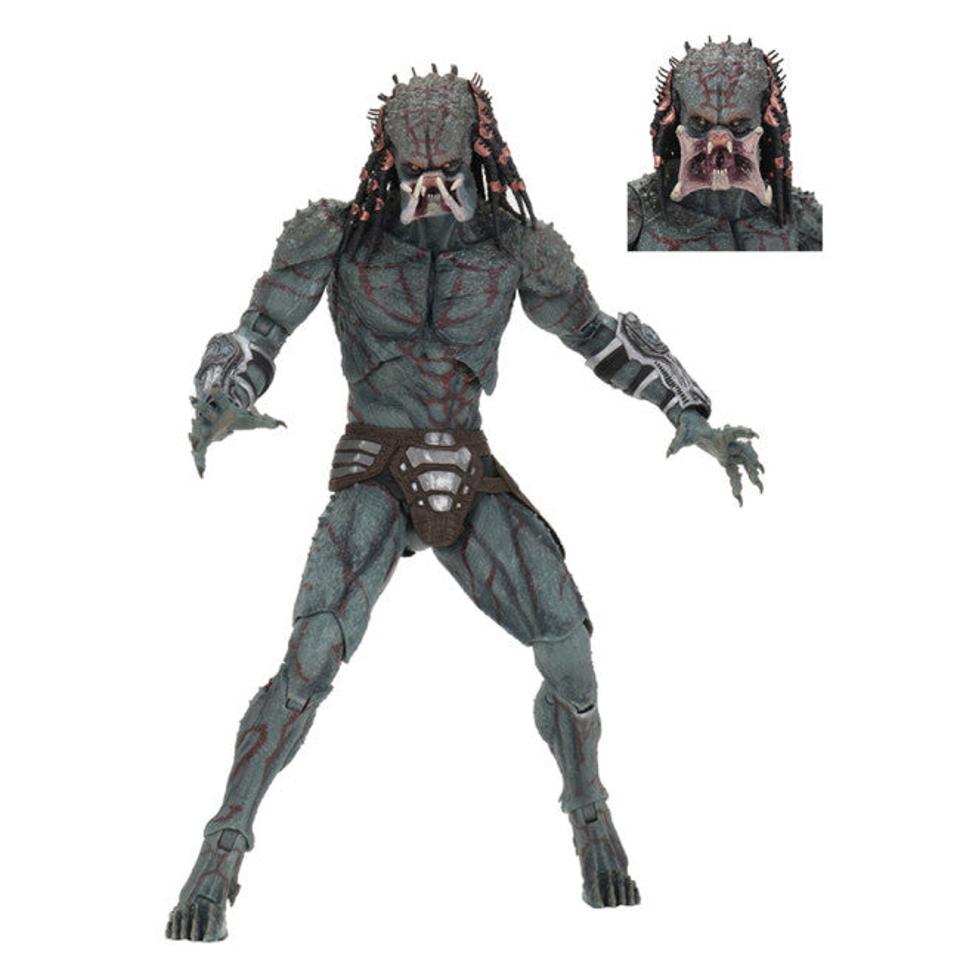 Armored Assassin Predator Deluxe Action Figure