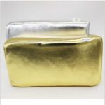 t-pillow-goldbar-110